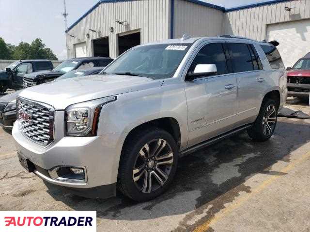 GMC Yukon 2018 6