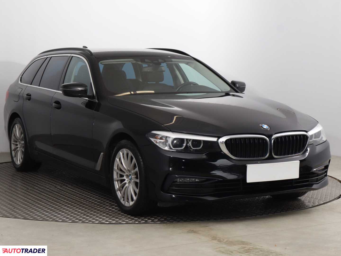 BMW 520 2018 2.0 187 KM BMW 520 2018 2.0 187 KM