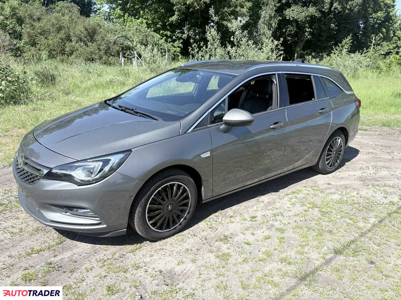 Opel Astra 2017 1.6 136 KM