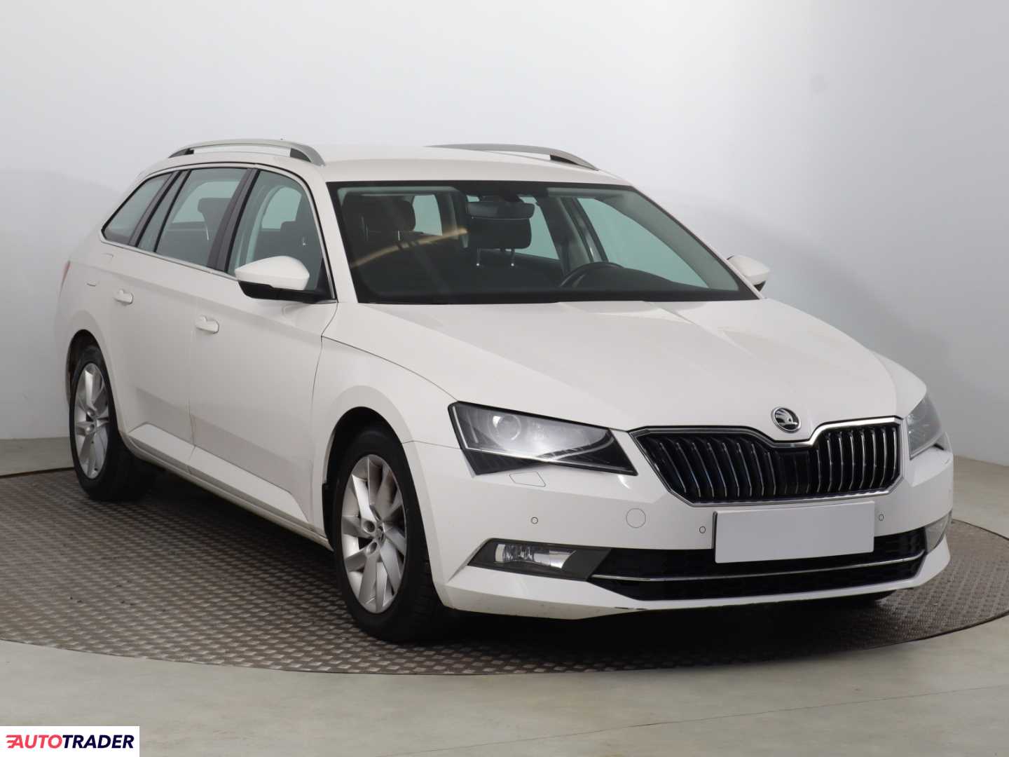 Skoda Superb 2018 2.0 147 KM