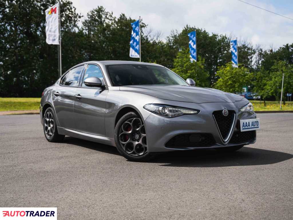 Alfa Romeo Giulia 2018 2.0 197 KM