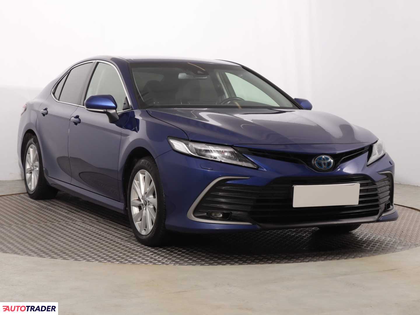 Toyota Camry 2022 2.5 214 KM