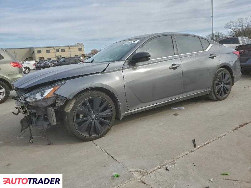 Nissan Altima 2022 2