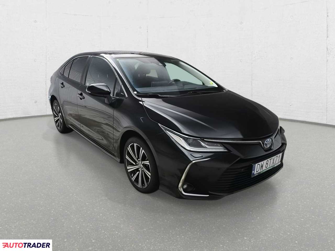 Toyota Corolla 2022 1.8 98 KM