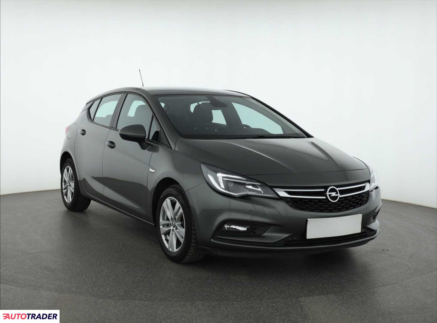 Opel Astra 2017 1.4 123 KM