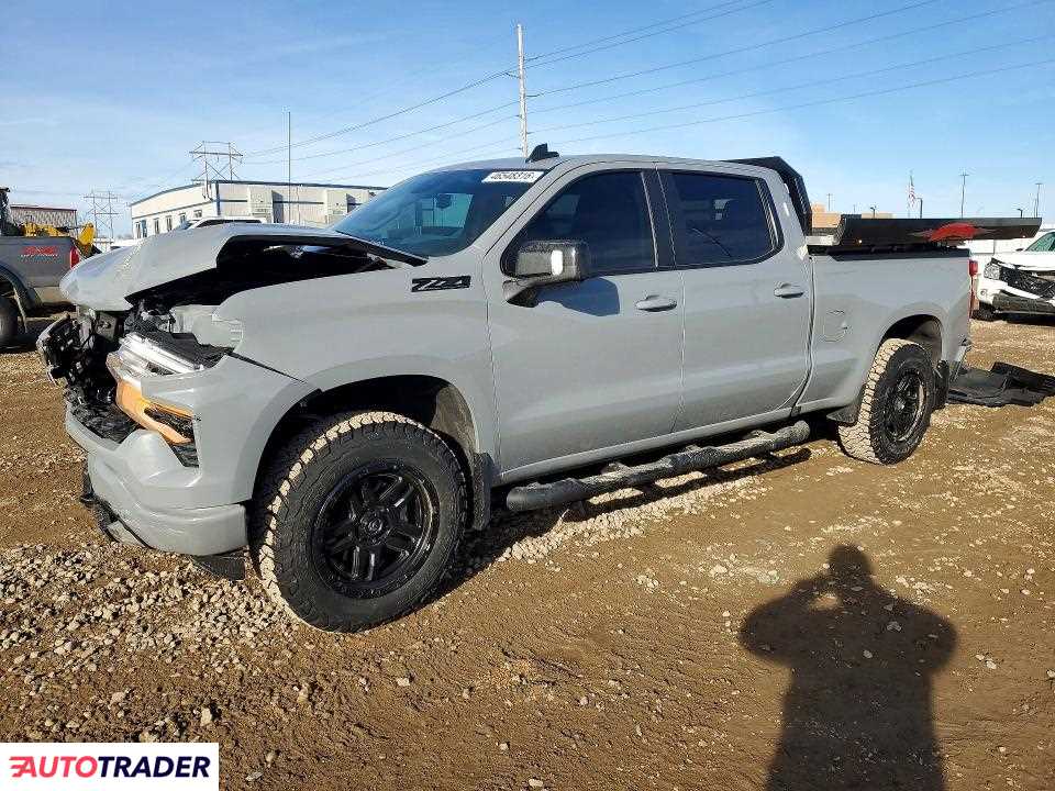 Chevrolet Silverado 2025 3