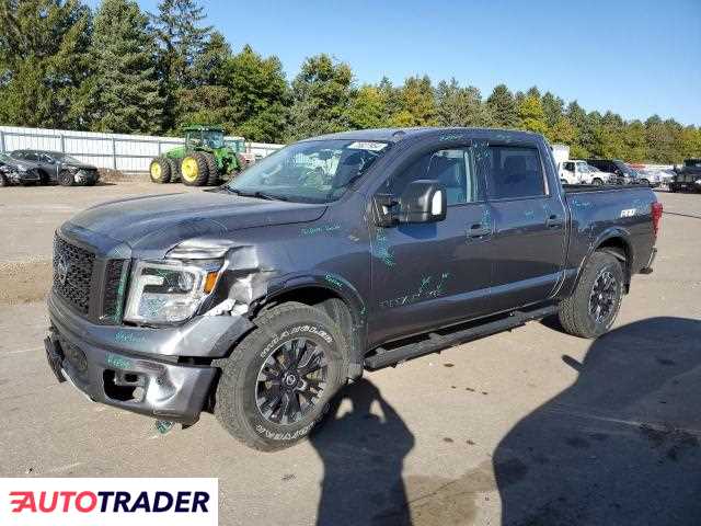 Nissan Titan 5.0 benzyna 2018r. (ELDRIDGE)