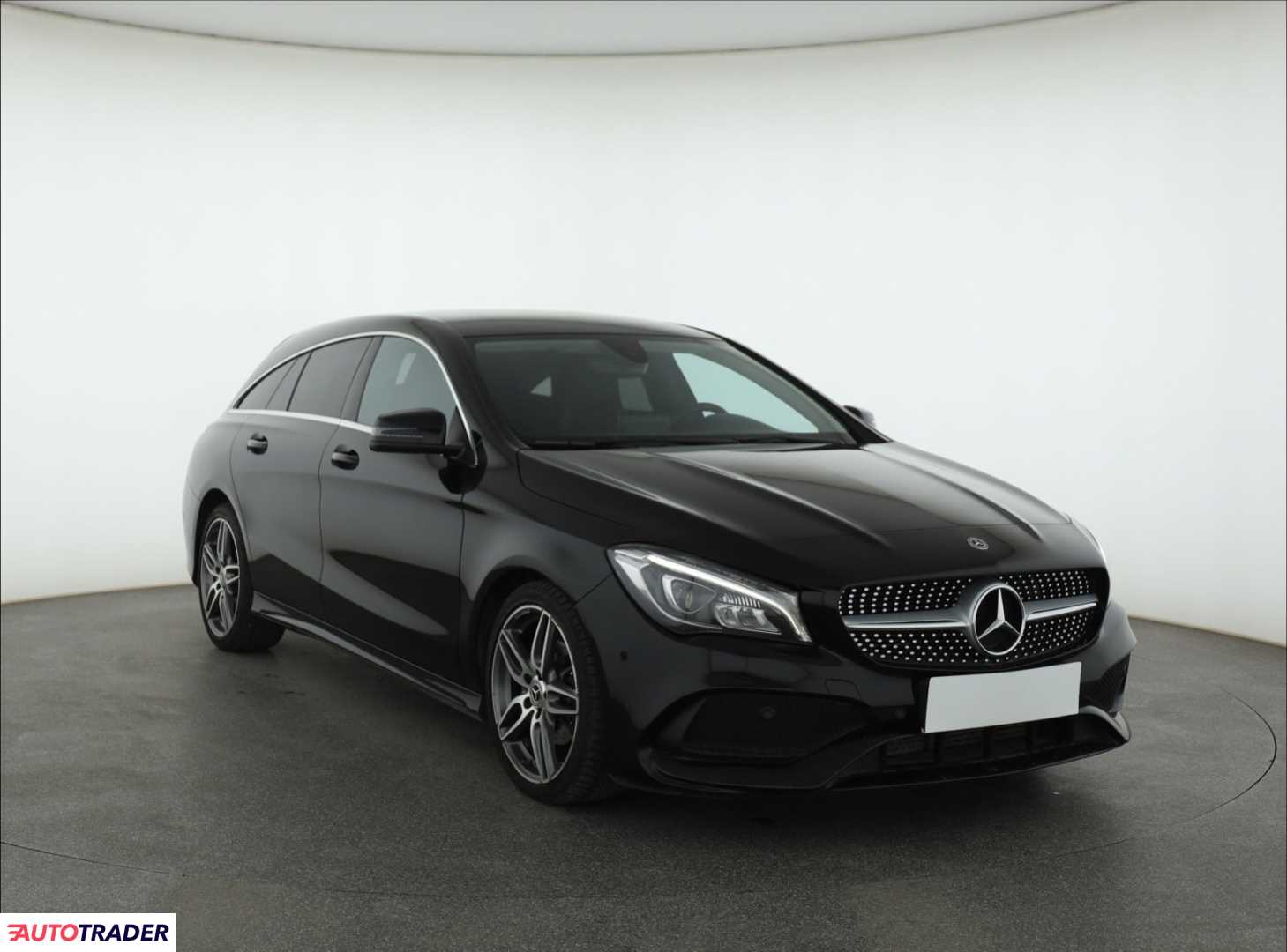 Mercedes Pozostałe 2018 1.6 154 KM