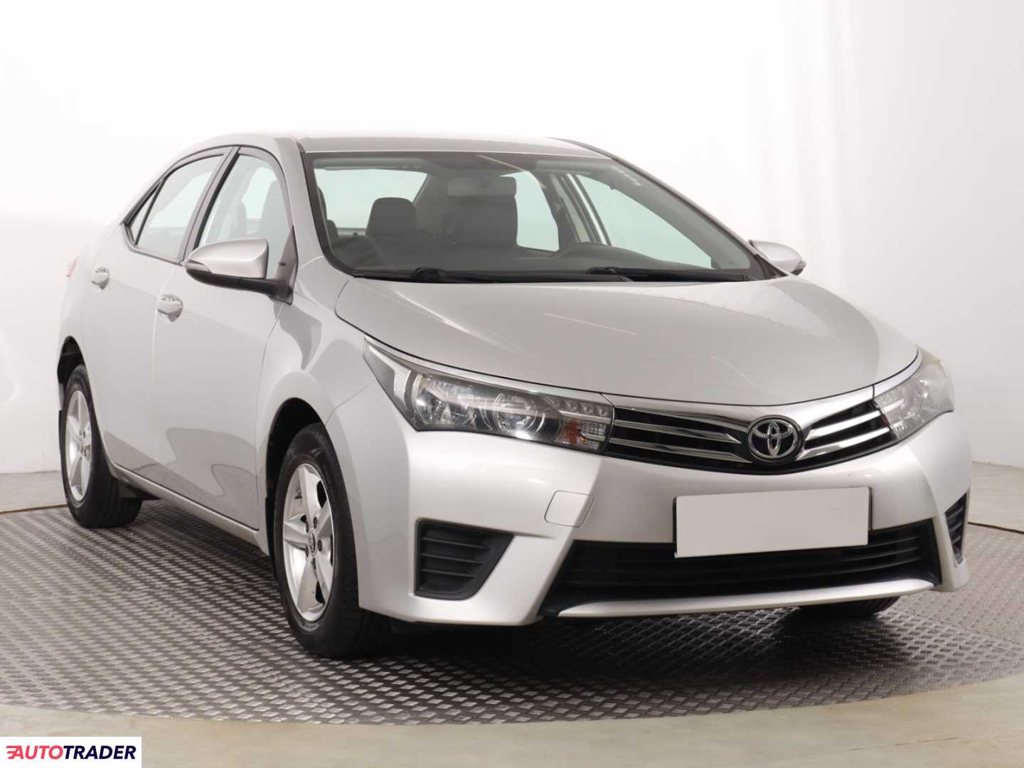 Toyota Corolla 2015 1.3 97 KM Toyota Corolla 2015 1.3 97 KM