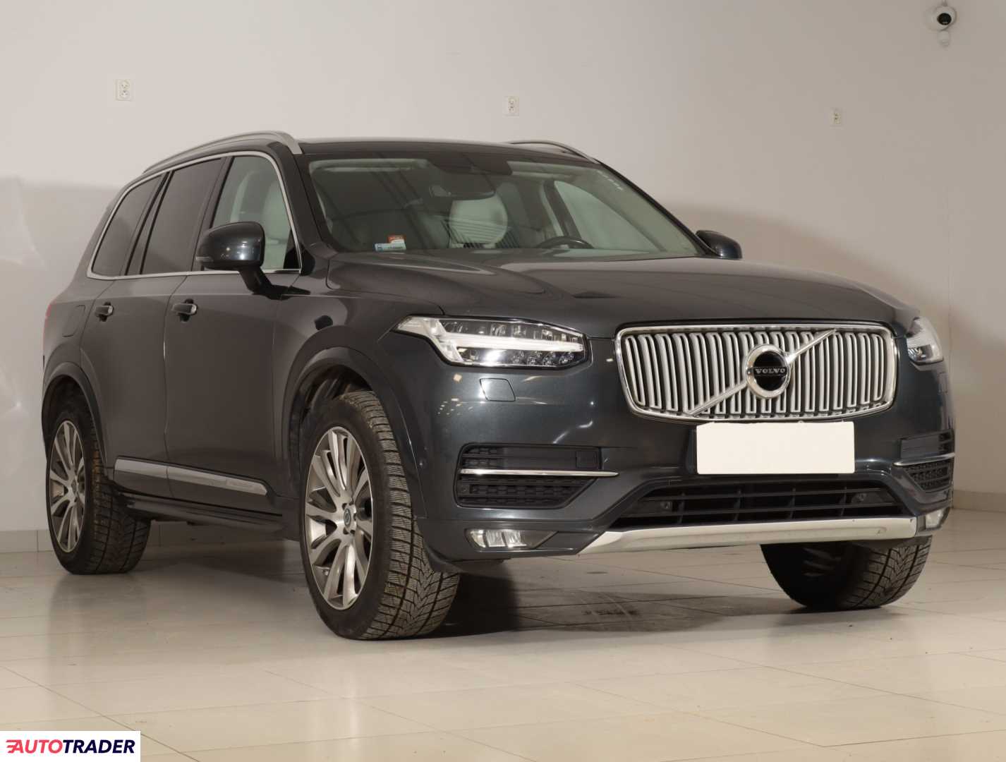 Volvo XC90 2015 2.0 221 KM