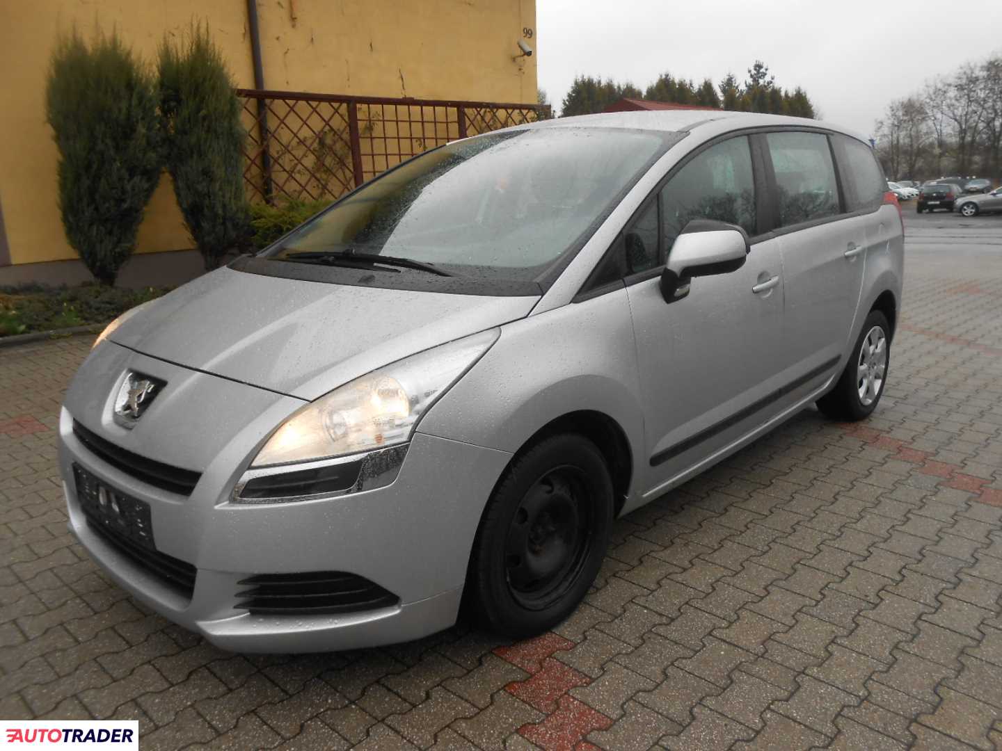 Peugeot 5008 2010 1.6 120 KM