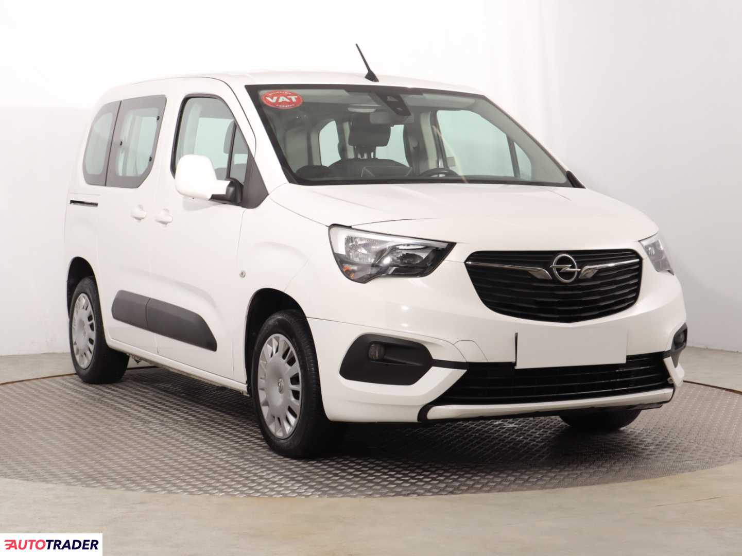 Opel Combo 2020 1.5 100 KM