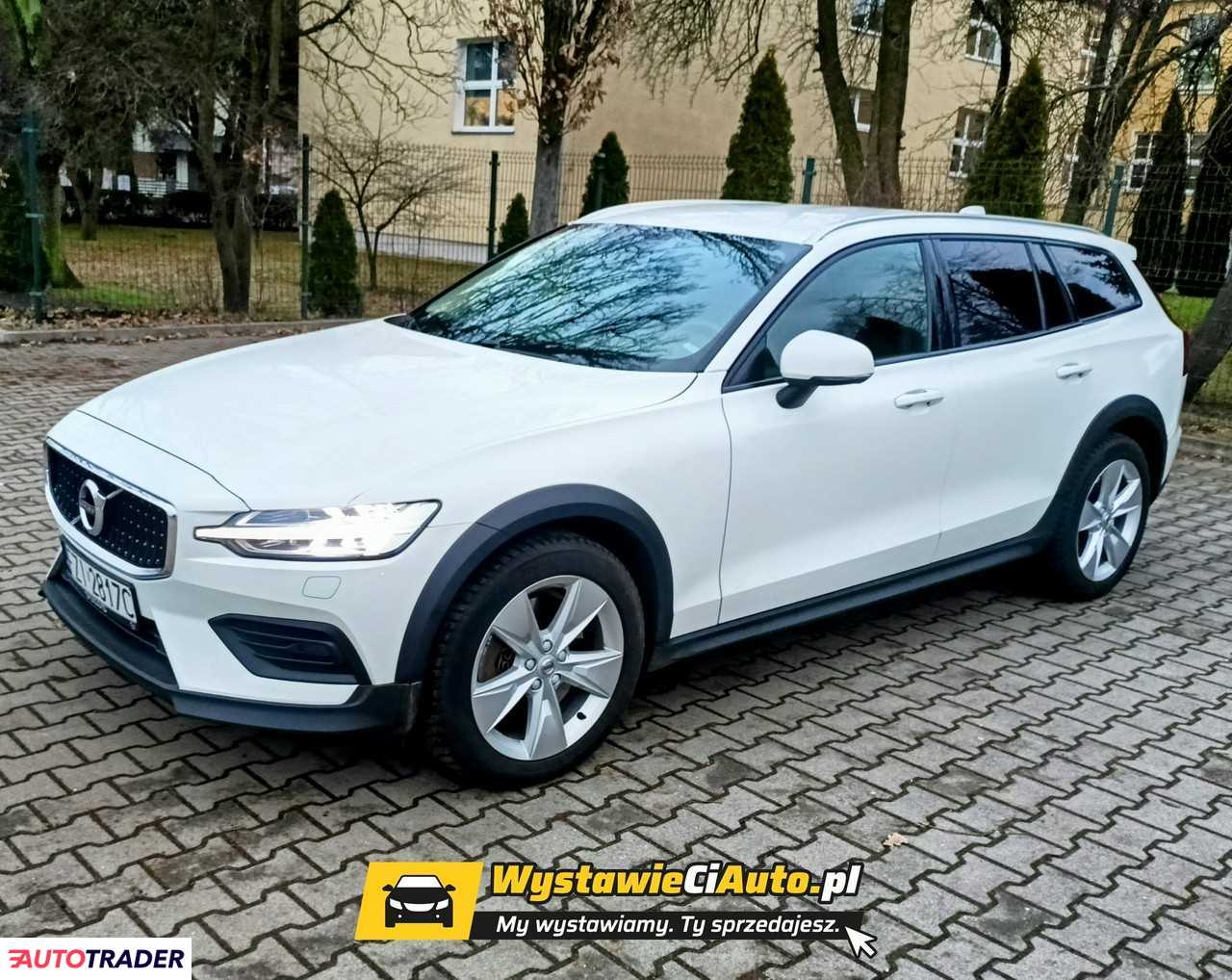 Volvo V60 2.0 diesel 211 KM 2021r. (sulechów)