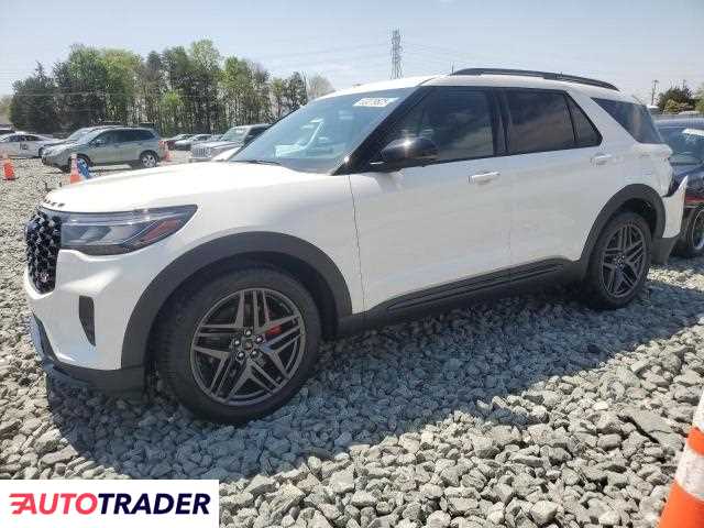 Ford Explorer 2025 3