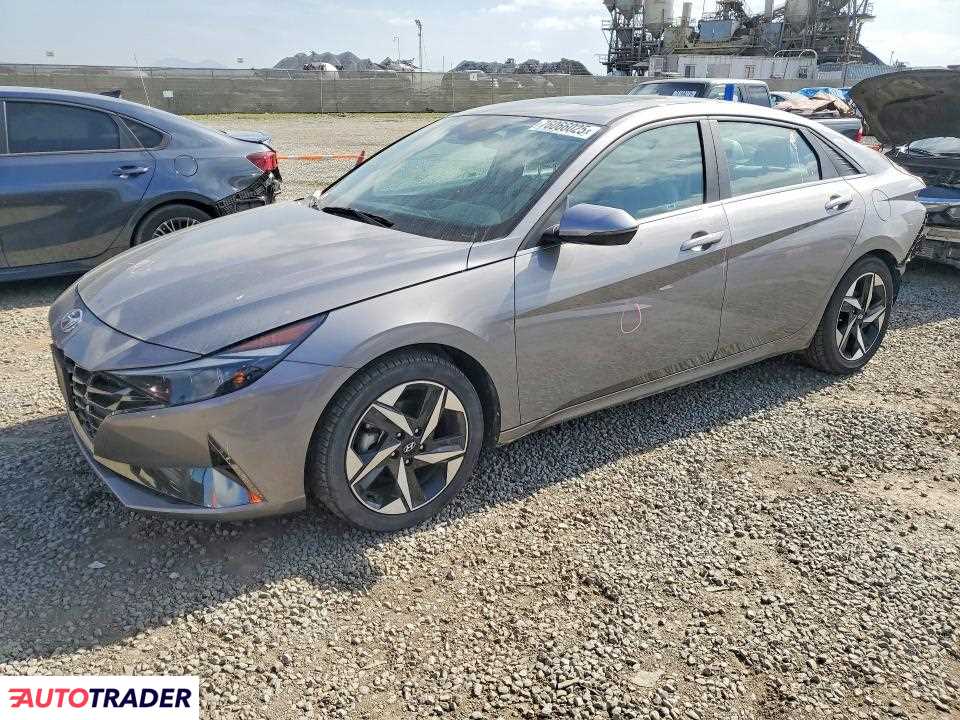 Hyundai Elantra 2023 1