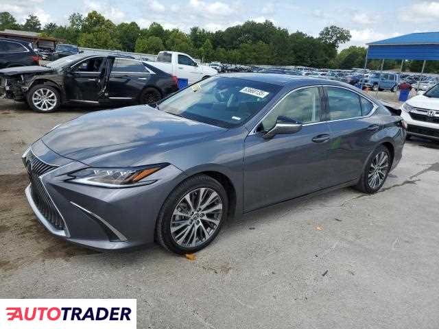 Lexus ES 2019 3