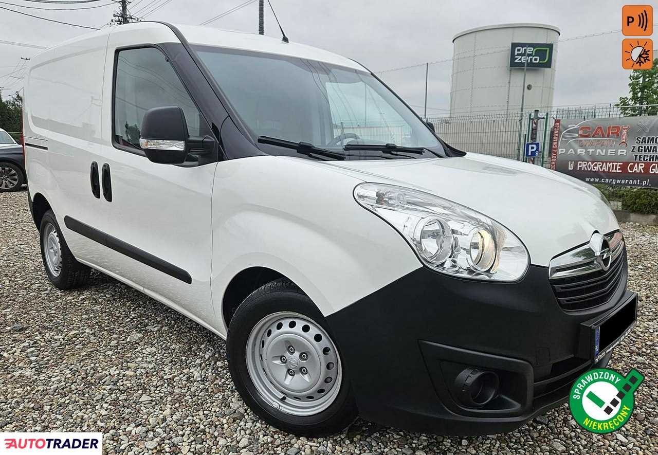 Opel Combo 2017 1.3 Opel Combo 2017 1.3
