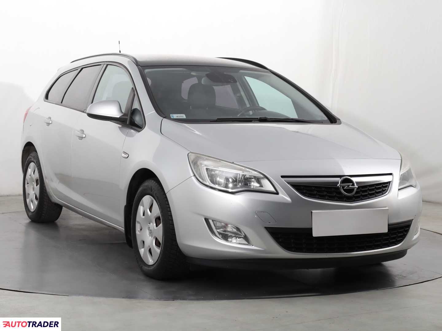 Opel Astra 2012 1.7 108 KM Opel Astra 2012 1.7 108 KM