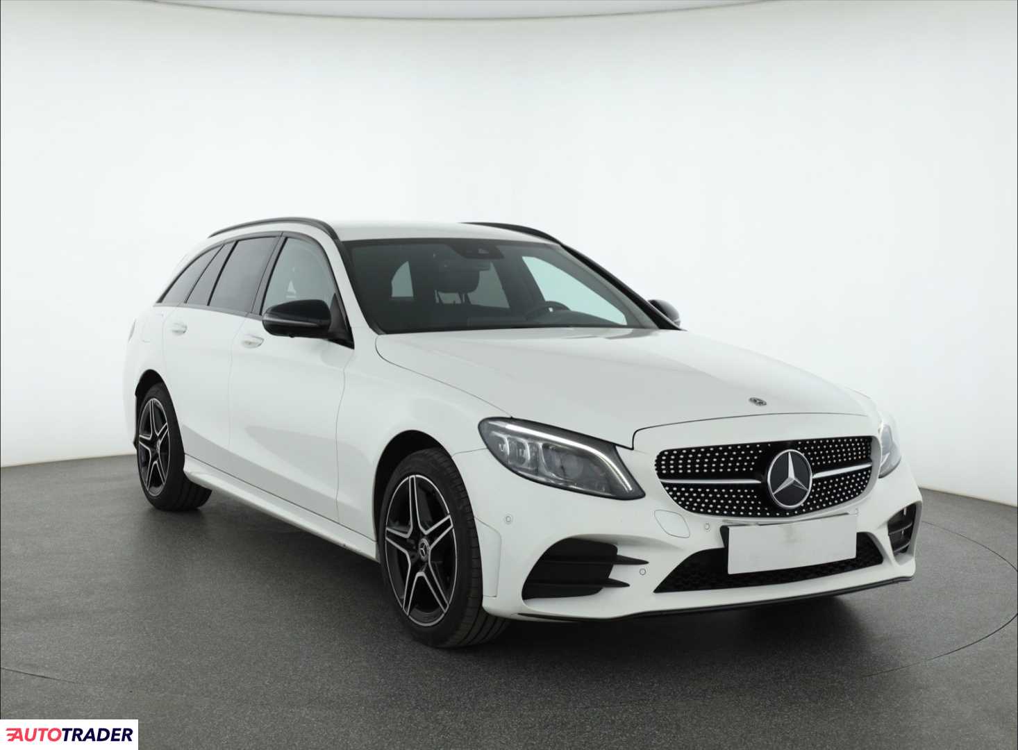 Mercedes C-klasa 2019 1.5 181 KM