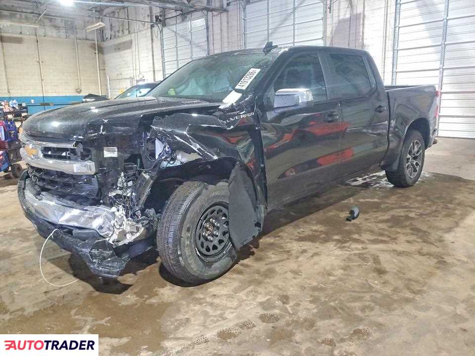 Chevrolet Silverado 2025 2