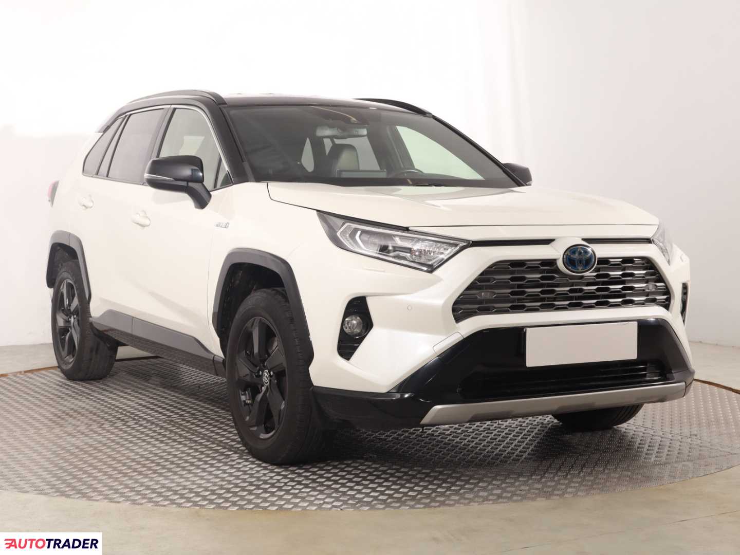 Toyota RAV 4 2020 2.5 214 KM