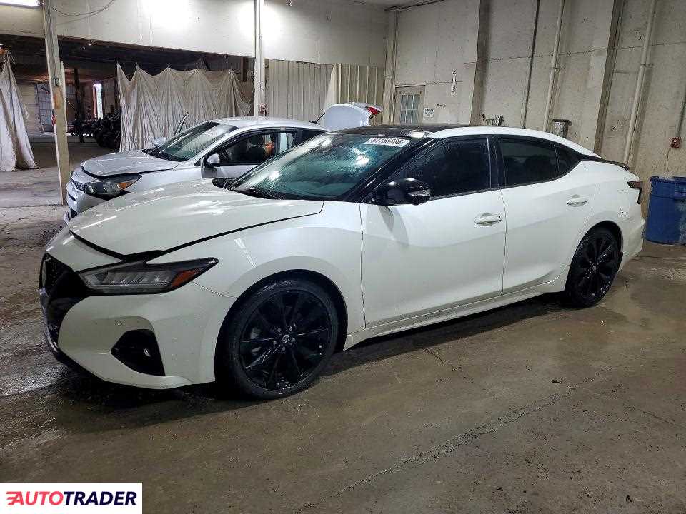 Nissan Maxima 2021 3