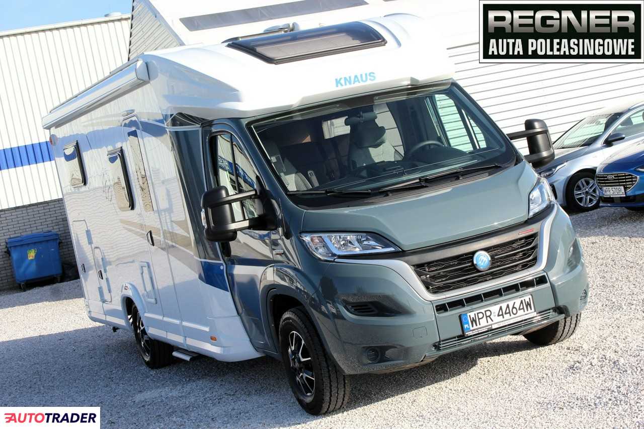 Knaus L!VE WAVE 700 MEG