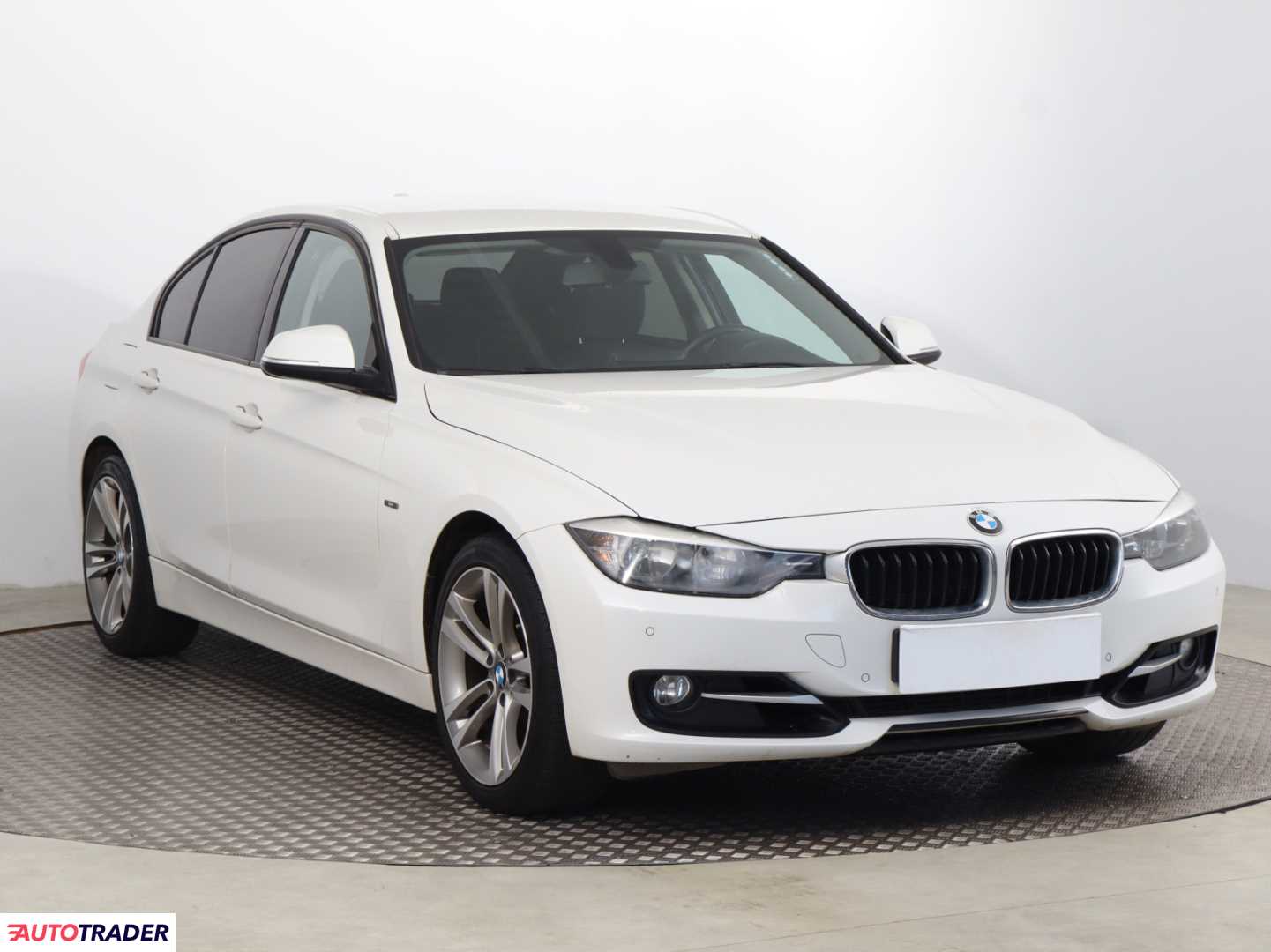 BMW 320 2012 2.0 181 KM BMW 320 2012 2.0 181 KM