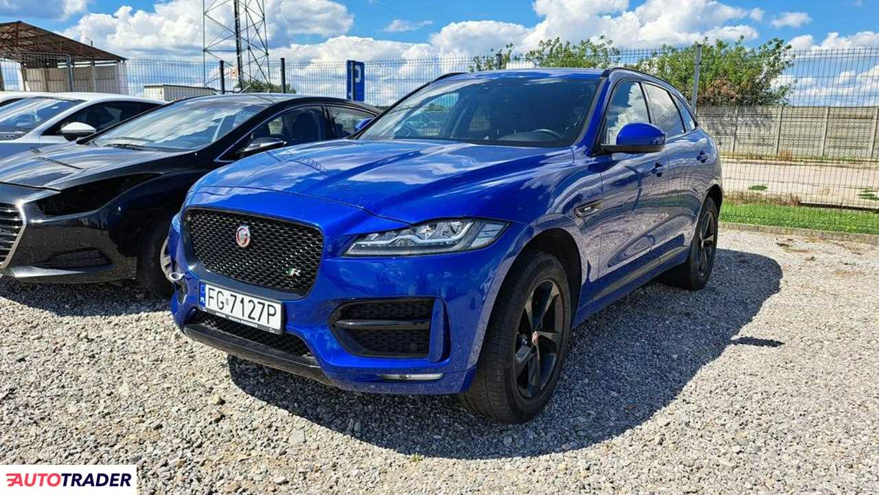 Jaguar F-PACE 2017 2.0 241 KM Jaguar F-PACE 2017 2.0 241 KM