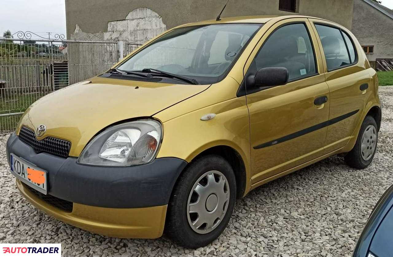 Toyota Yaris 2002 1.0 68 KM Toyota Yaris 2002 1.0 68 KM