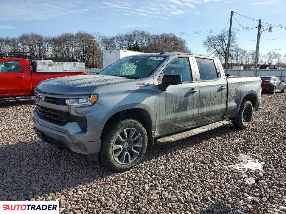 Chevrolet Silverado 2024 5