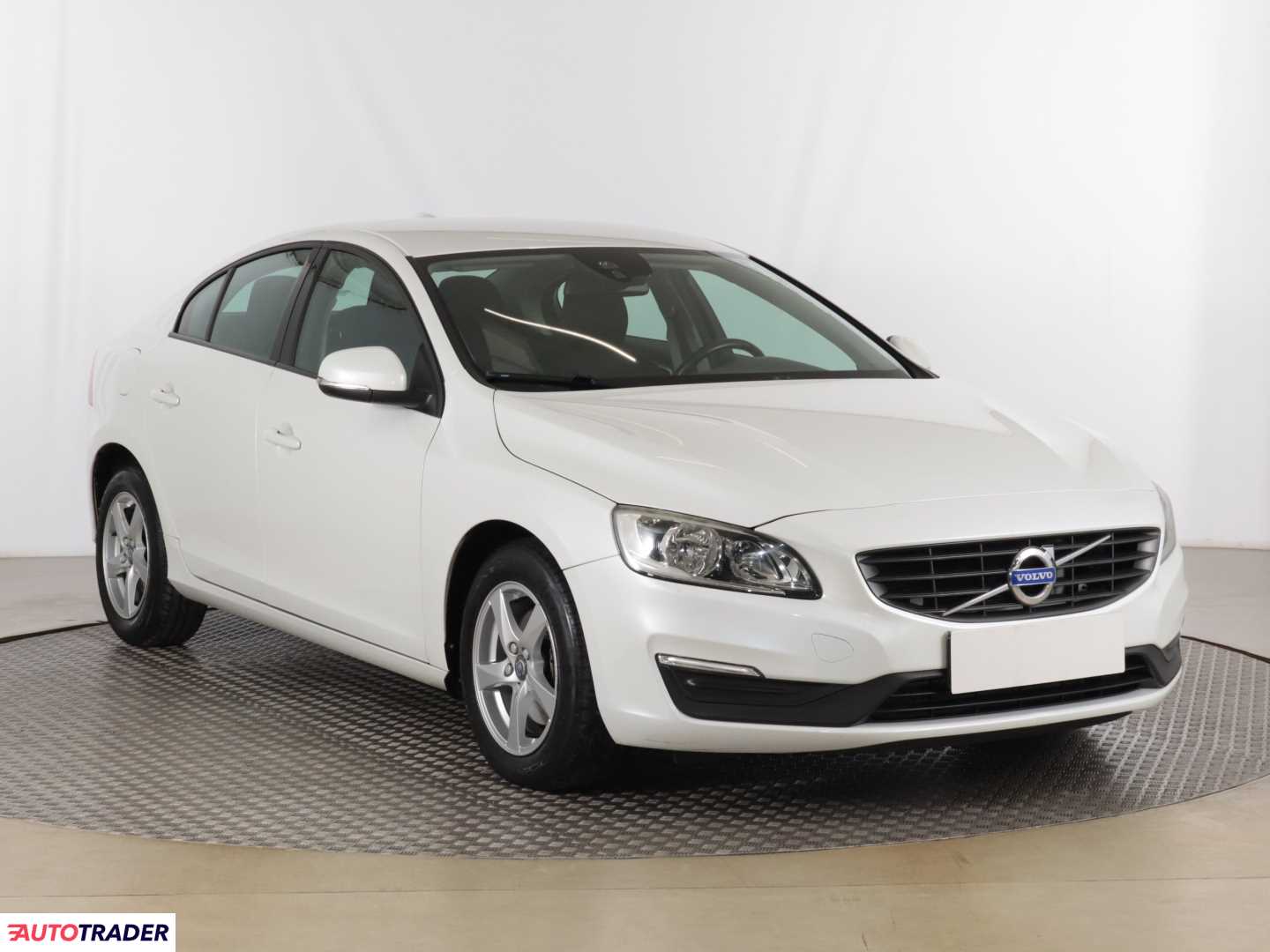 Volvo S60 2016 2.0 147 KM