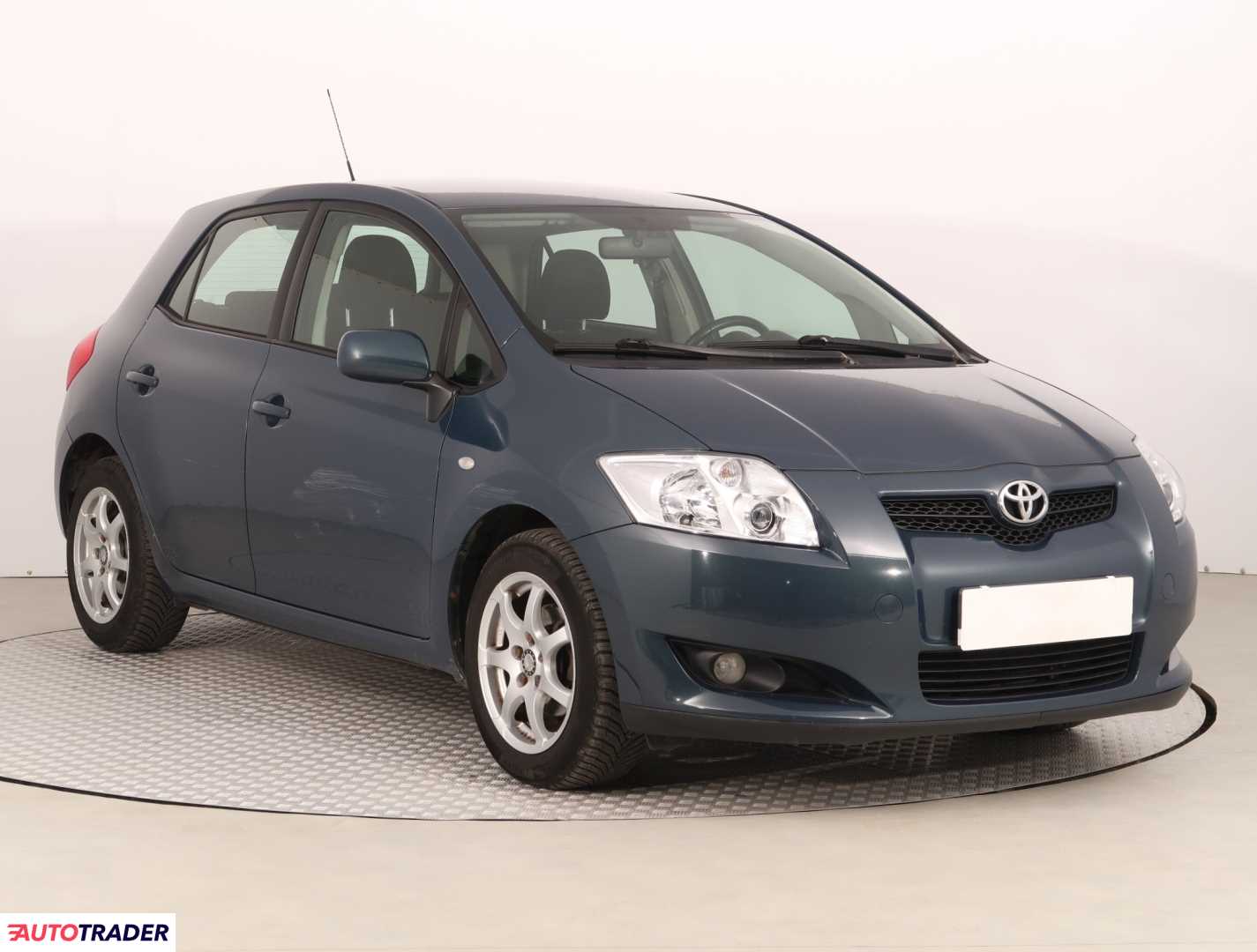 Toyota Auris 2007 1.6 122 KM