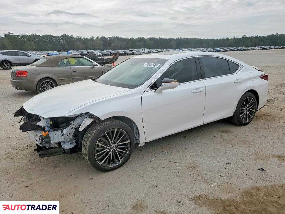 Lexus ES 2023 3