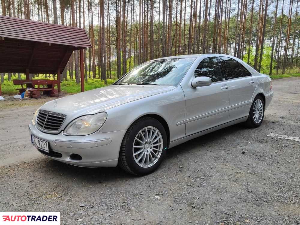 Mercedes S-klasa 2001 3.2 224 KM