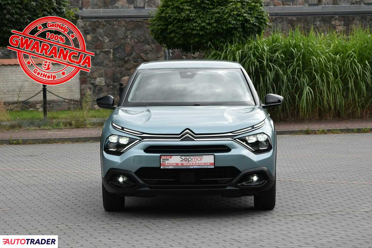 Citroen C4 2022 1.2 130 KM