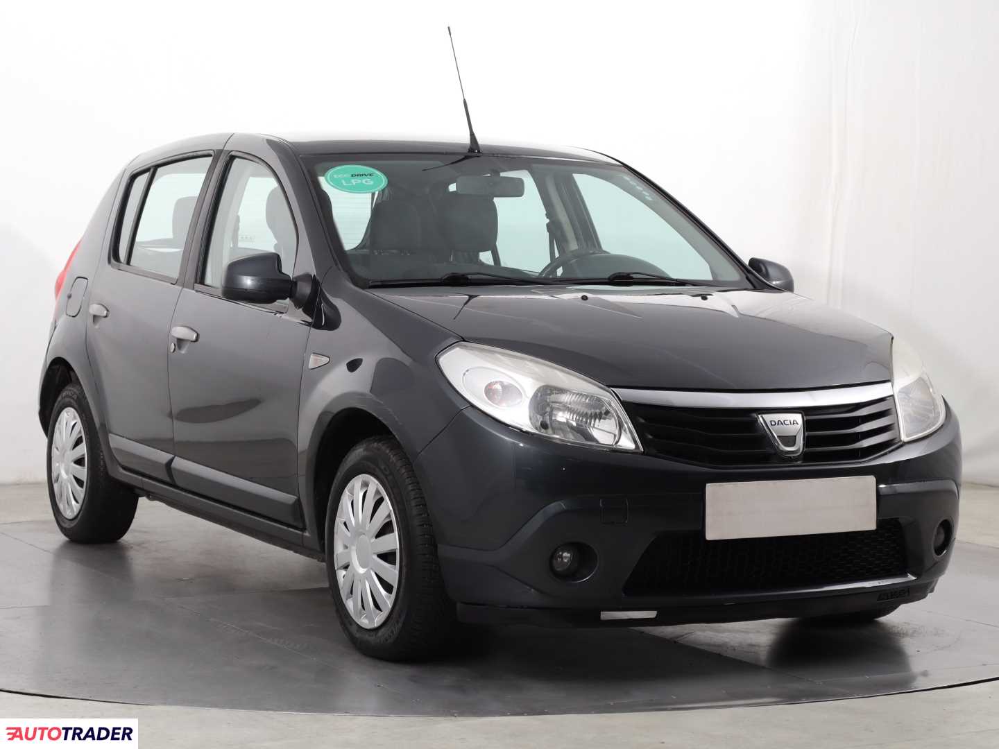 Dacia Sandero 2009 1.6 85 KM