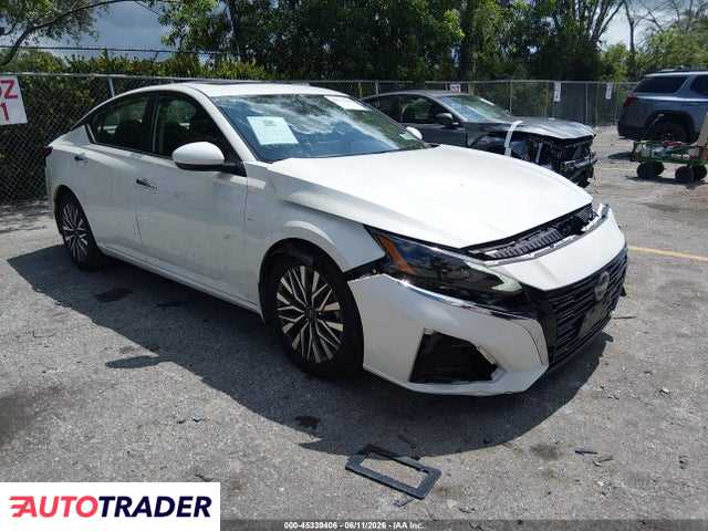 Nissan Altima 2025 2
