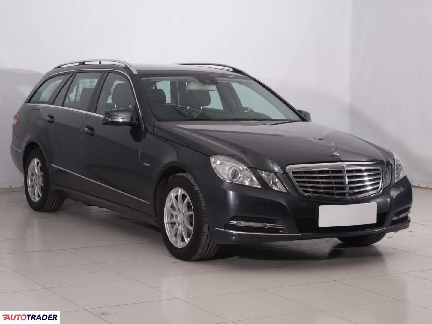 Mercedes E-klasa 2010 1.8 181 KM