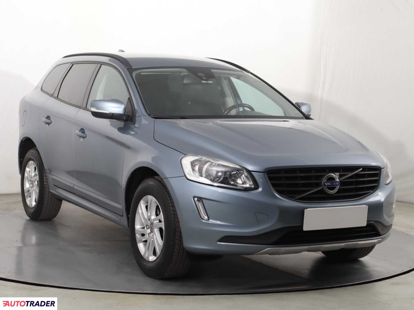 Volvo XC60 2017 2.0 147 KM
