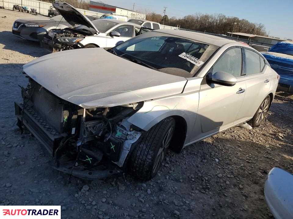 Nissan Altima 2022 2