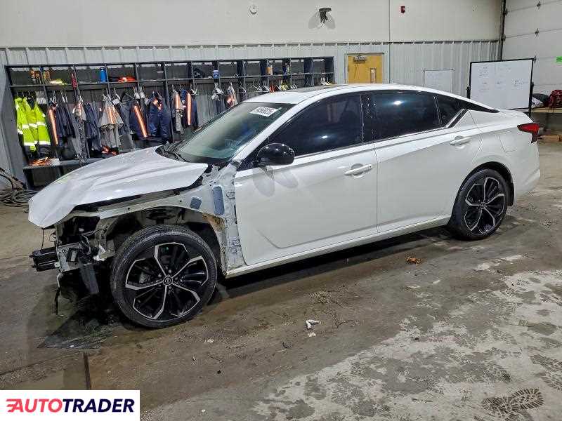 Nissan Altima 2023 2