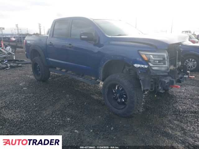 Nissan Titan 2021 5