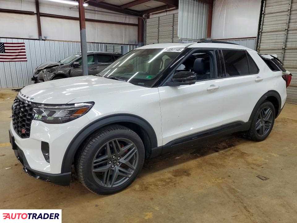 Ford Explorer 2026 3