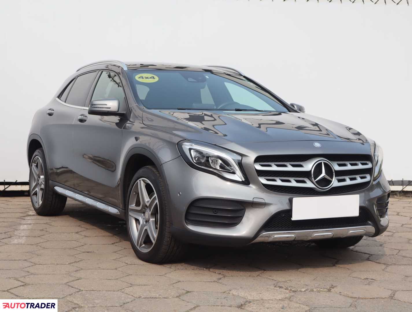 Mercedes G-klasa 2017 2.0 181 KM
