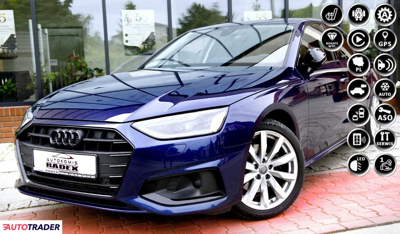 Audi A4 2022 2.0 150 KM