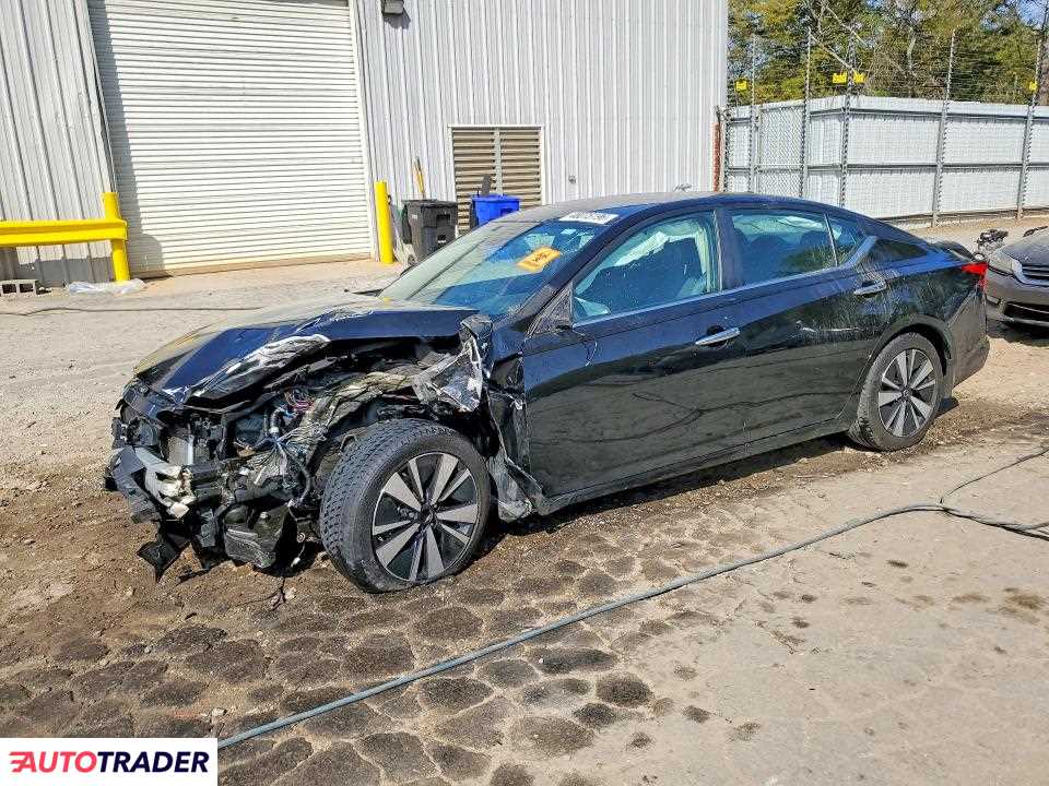 Nissan Altima 2022 2