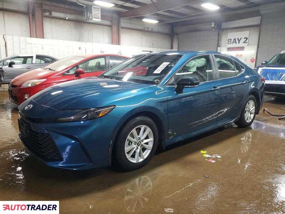 Toyota Camry 2025 2