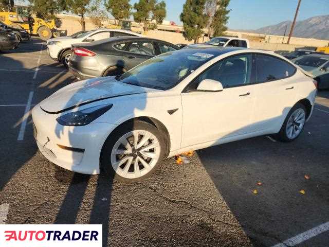 Tesla Model 3 2023