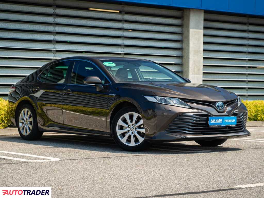 Toyota Camry 2020 2.5 214 KM